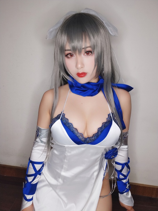 柘烟_Zuken NO.008 路易九世礼服自拍.JPG